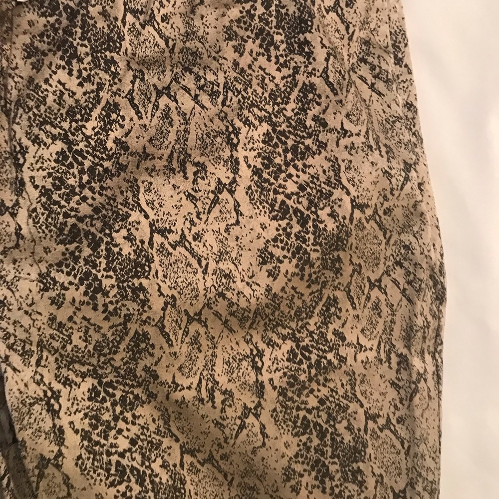 Chino python print pant - Picture 3 of 3